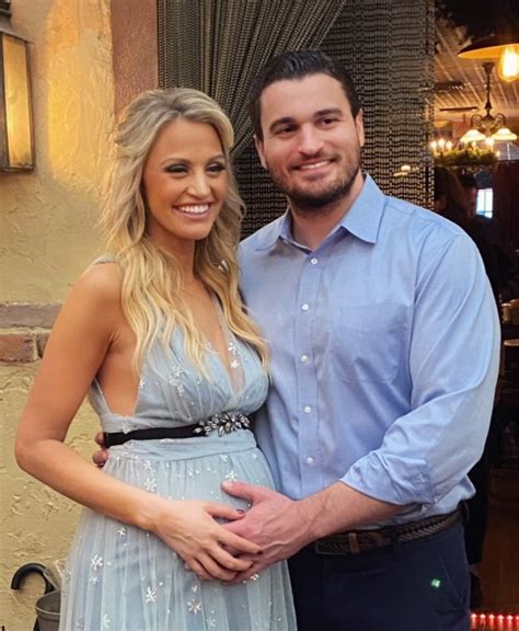 fox news carley shimkus baby|Foxs Carley Shimkus & husband Peter Buchignani。